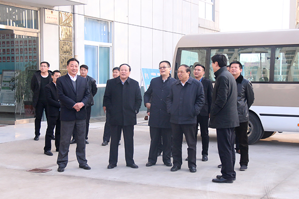 Party Secretary of Municipal People’s Congress Standing Committee, First Deputy Director Zhou Hong Visited China Coal Group for Research