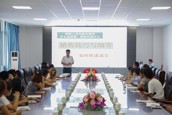 Our Jining City Industrial and Commercial Vocational Training School Held Business Communication Skills Training